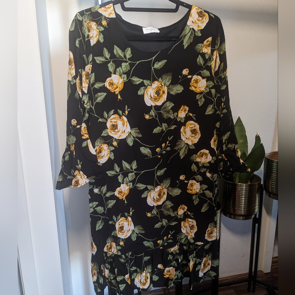 Black Floral Sheath Dress
